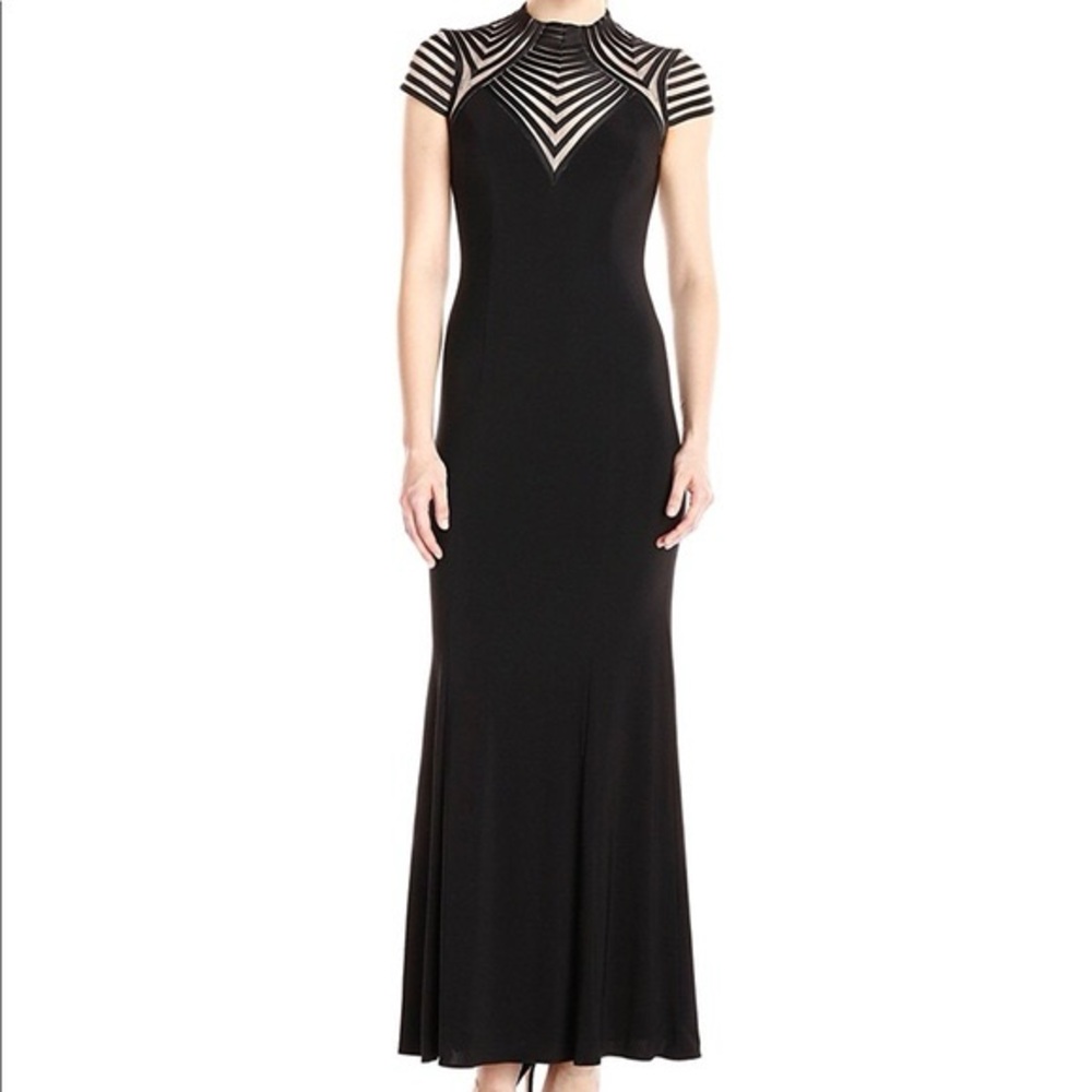 Women’s Besty & Adam Long Black Short Sleeve Dress
